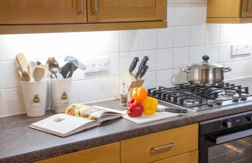 Honeybee Cottage - Photo 16