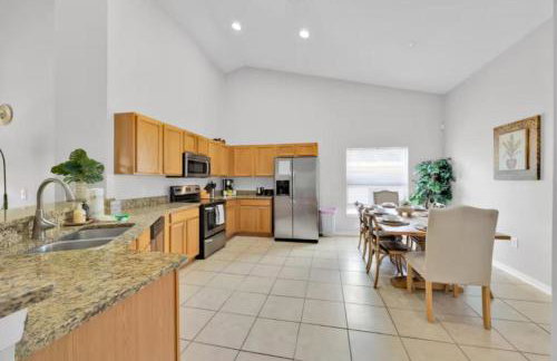 Enjoy Sunny Private Pool - Game Room - Lanai - Nr Disney - Foto 4