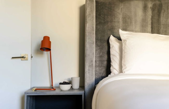 Luna by Avantstay Industrial Artist's Loft in Old Town w/ Billiards - Foto 8