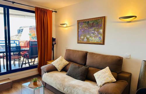 Private apartment with stunning ocean views and sunset. - Photo 5