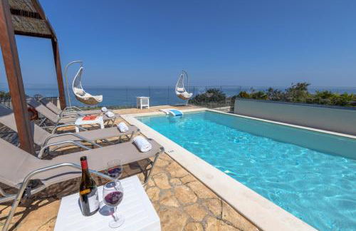 Villa Serenity - With Private Heated Pool - Foto 12