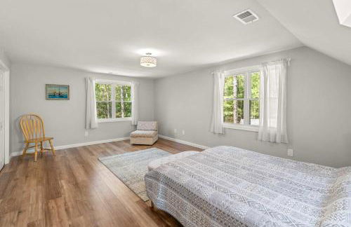 4 Bedroom - 5 min walk to Jenkins Pond - Foto 44