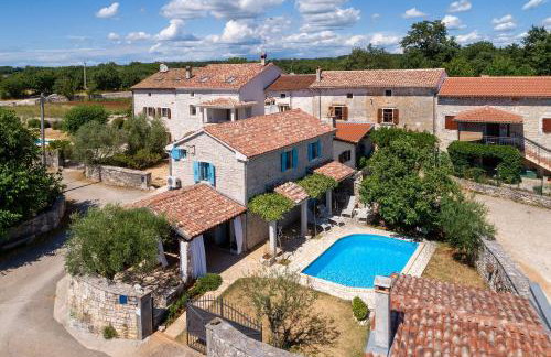 Mediterranes Steinhaus mit Privatpool, Sauna, Meerblick, Kamin, Sommerkueche - Foto 31