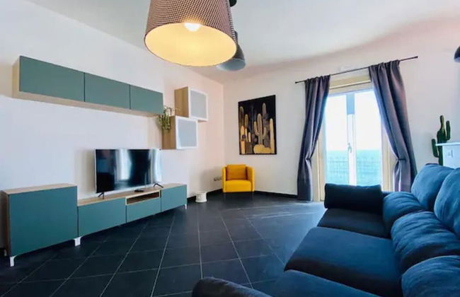 Sea View Apartment with balcony - Photo 15