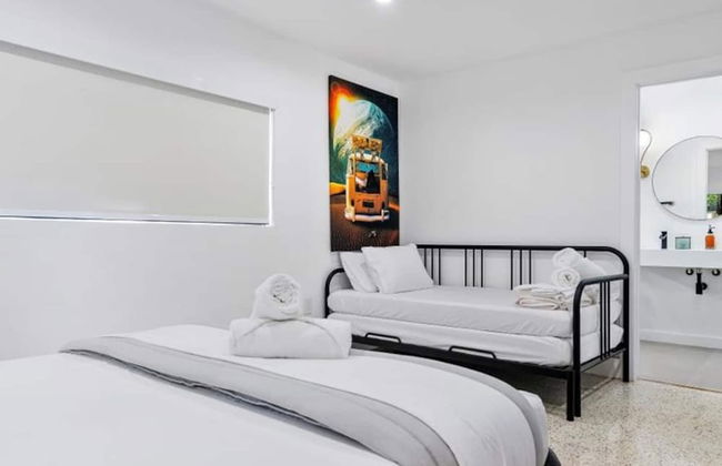 Sleek Modern Miami Getaway With Pool Oasis - Foto 5