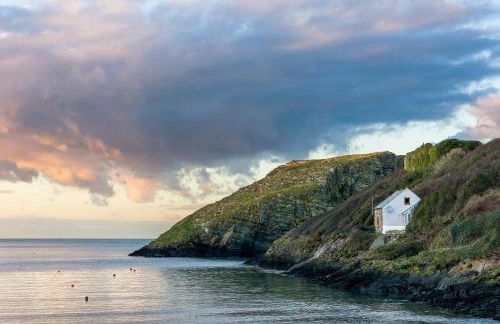 Doves Cottage - Photo 1