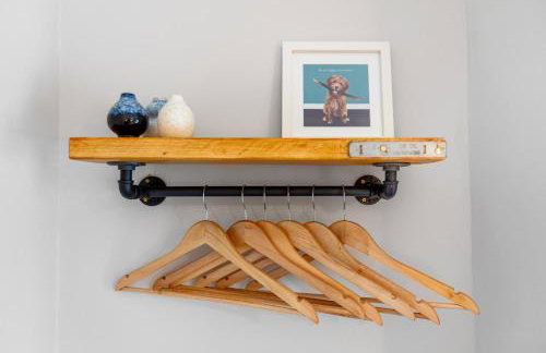 Two Bed Hoole House Great for Contractors - Photo 6