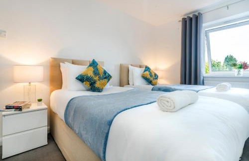 Monmouth House Aylesbury Premier Quality Accommodation For Larger Families Contractors And Professionals Sleeps Up to 6 Guests - Foto 2