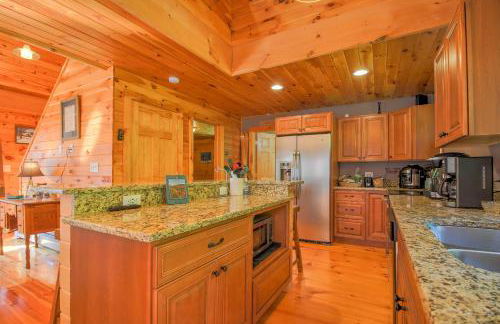 Mt Snow Home with Privacy Hot Tub Firepit - Foto 13