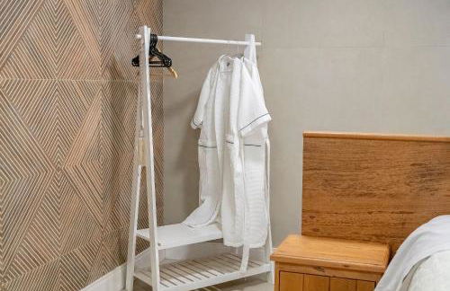 Atalaia SPA 1 Qto c/ Banheira by Achei Camboriú - Foto 17