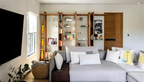 NEW! High-End Spanish Duplex | Luxury 3BR - Foto 3