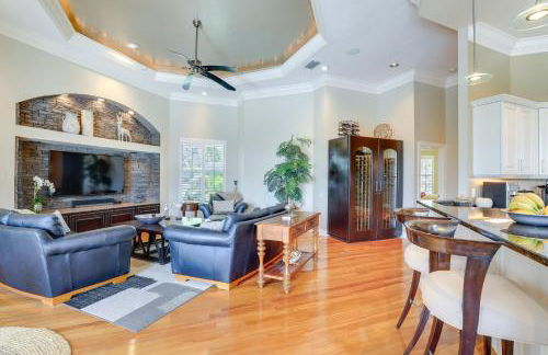 Luxe Bayfront Sarasota Home Rental Pool, Lanai! - Foto 7