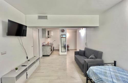 Abruzzi Home, delizioso appartamento e confortevole accanto a Metropolitana Linea Verde, con parcheggio gratuito in strada - Photo 6