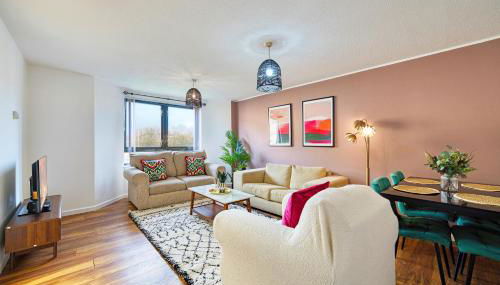 2BR Flat with Free Parking in Central Location - Foto 5