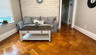 The Allen House - 3 Bedroom - 2 Full Bath - Private Gorgeous Apartment - Sleeps 8 - Foto 5
