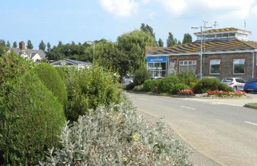 DJD ,Country Style Luxury Lodge, Manor Park Sleeps 4 - Foto 16