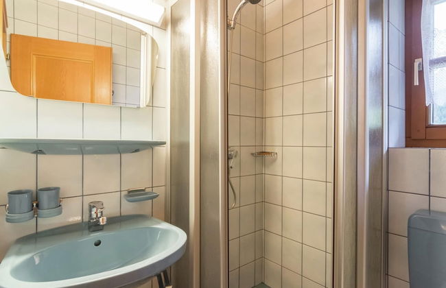 Spacious Apartment with Garden near Ski Area in Wagrain - Photo 14