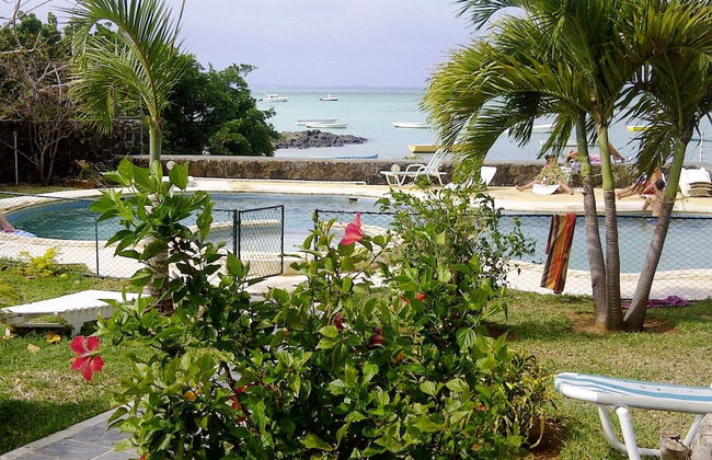 Comfortable Beachfront Bungalow With Pool - by Feelluxuryholidays - Foto 7