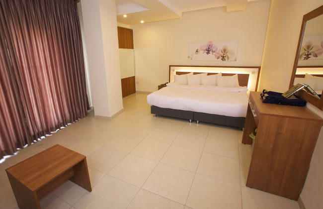Lujain Hotel Suites - Photo 15