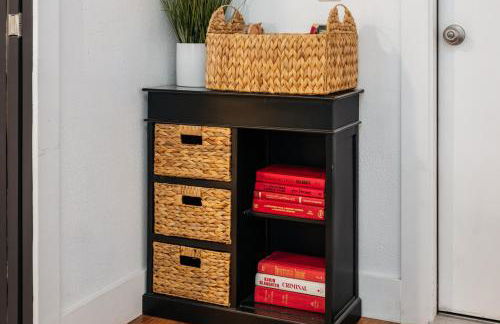 L Studio Traverse close to downtown and Beach - Photo 17