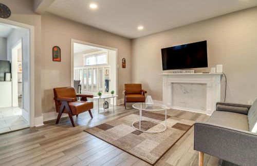 3 Mi to Dtwn Detroit Spacious Home with Yard! - Foto 1