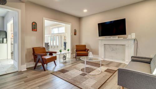 3 Mi to Dtwn Detroit Spacious Home with Yard! - Foto 1