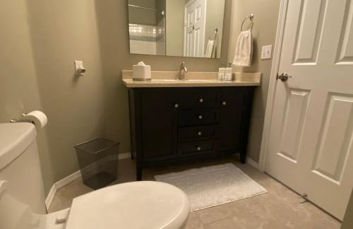 South Seattle gated community 90 day minimum - Foto 20