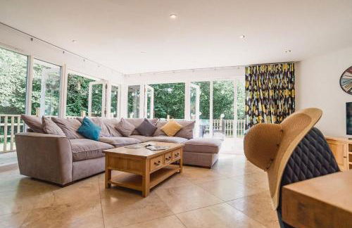 Trewhiddle Retreat V10 by Together Travel - Luxury 4-Bedroom Villa - Foto 8