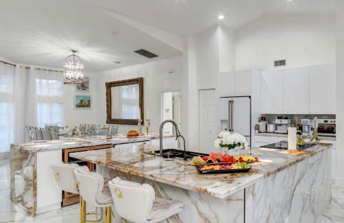 Stunning House with Beautiful Lake View - Foto 40