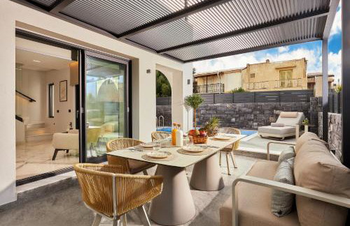 Grey Stones Villa with Heated Pool, by Estia - Foto 39