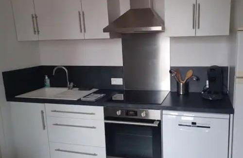 Maison chaleureuse avec terrasse et vue baie - Foto 12