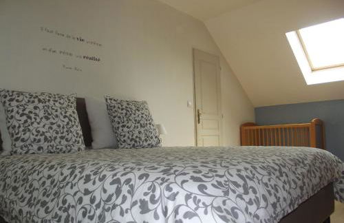 Charmante maison de campagne avec jardin privé, près de Paris et Orléans, idéale pour familles - FR-1-590-136 - Foto 24