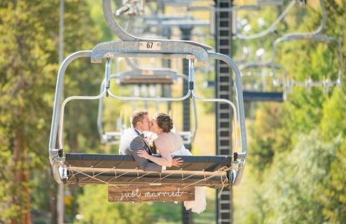 2 BR Basecamp Bliss at Kicking Horse Near Ski Hill - Foto 21