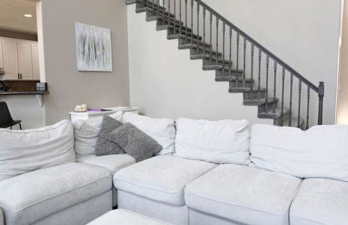 Golf Oasis Sleeps 22! Hot tub Firepit Gym Pool - Foto 4