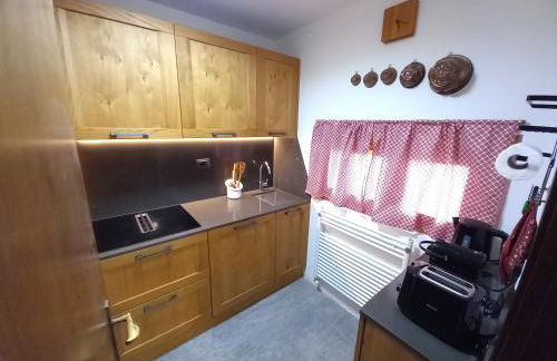 Chez Umbus, centrale e immerso nel verde, grande terrazzo - Foto 5