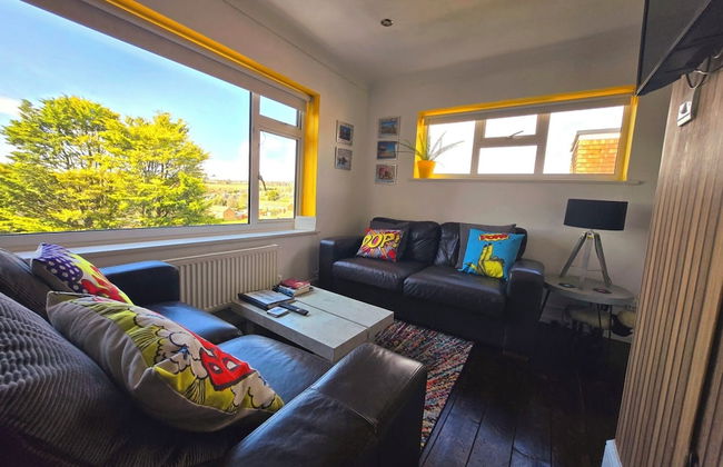 3 Bed House Stunning Views And Free Parking - Foto 25