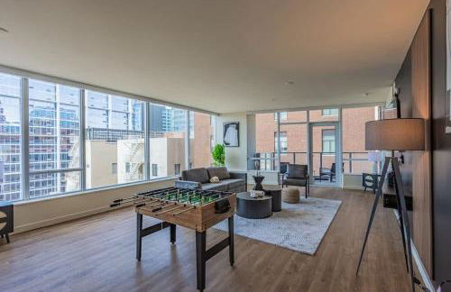 Sky Terrace DT HighRise, Gym, Pool, Parking, W-D,Golf - Photo 20