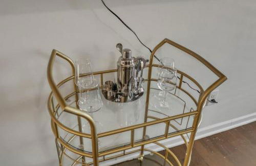 3BR Townhouse King Bed Garage Near NC State - Foto 14