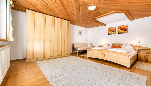 Haus Alvier - 3-zimmer Fewo Rothorn mit Terrasse - Foto 3, Habitación