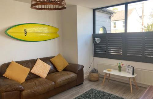 The Salt Box- Lovely refurbished annexe, free parking, walk to Porth beach. - Foto 2