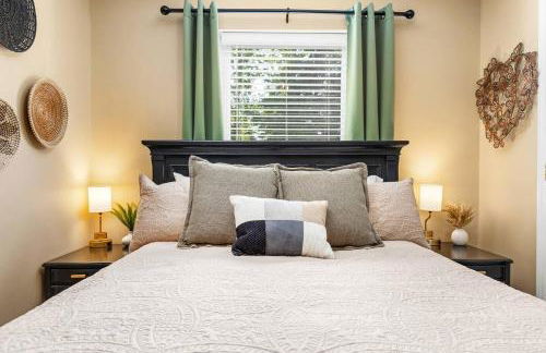 Petoskey Falls Escape-Hot Tub/Dogs/Petoskey/Boyne - Photo 33