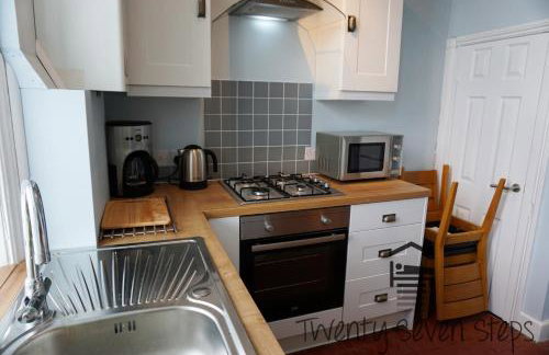 Twenty Seven Steps - Foto 28