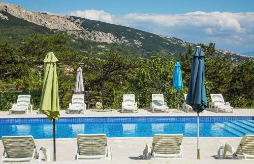 Apartments Juranić - Photo 30