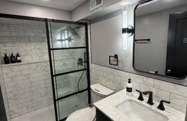 Cozy 5BD 2BTH Home with Scandinavian Vibes - Foto 3