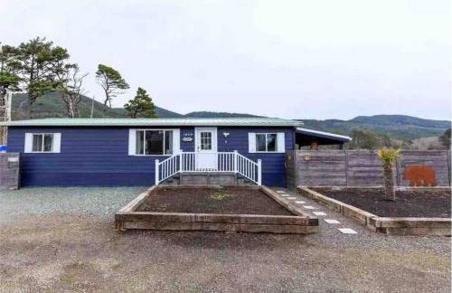 Tiki Escape w/ Amazing Mountain and Marsh Backdrop - Foto 15