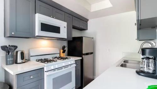 New Renovated Spacious 3 bedroom near DT Alhambra - Foto 2