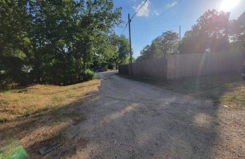 3 mins to All Things Waco: Casita - Foto 12