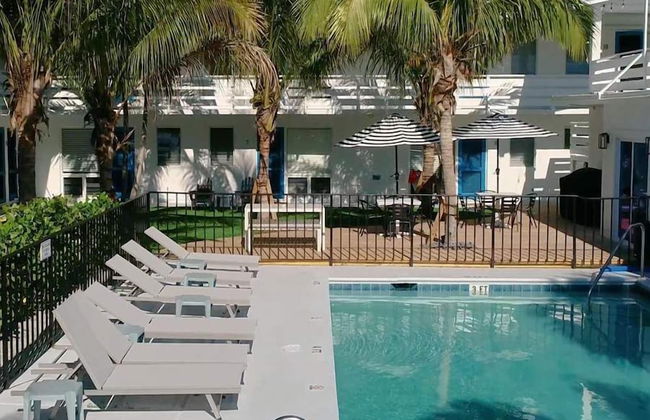 Seaspray Surf Lodge - Photo 22