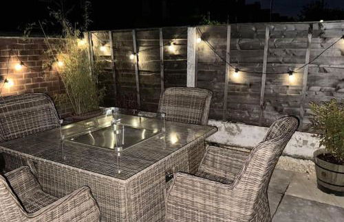 Artistic 3 bed home in Old Trafford next to MUFC - Foto 37