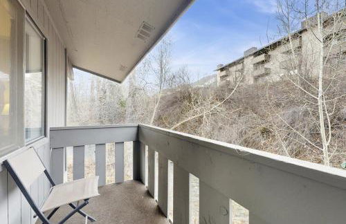 Downtown Creekside Getaway - Foto 21